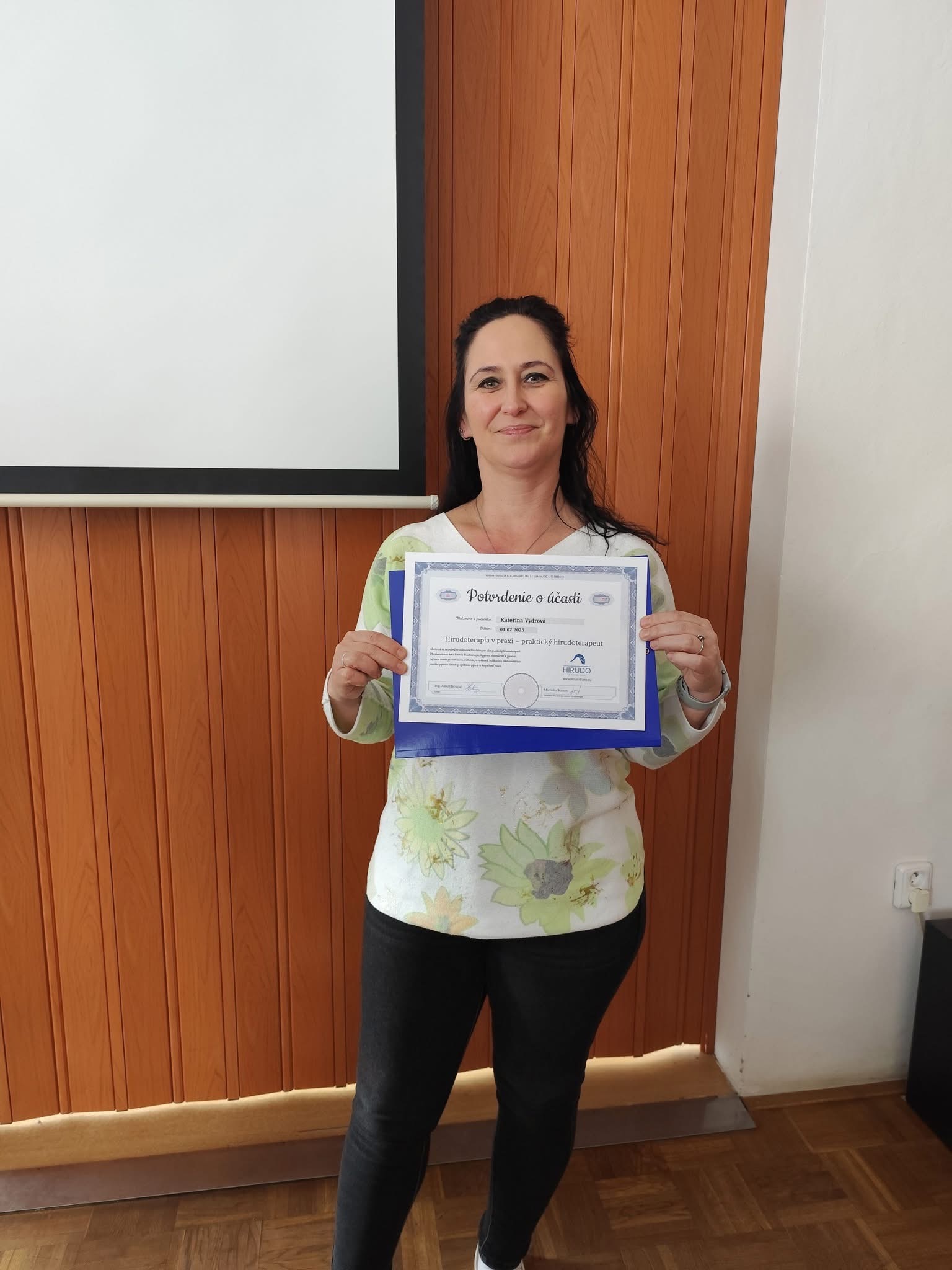 vydrová s diplomem